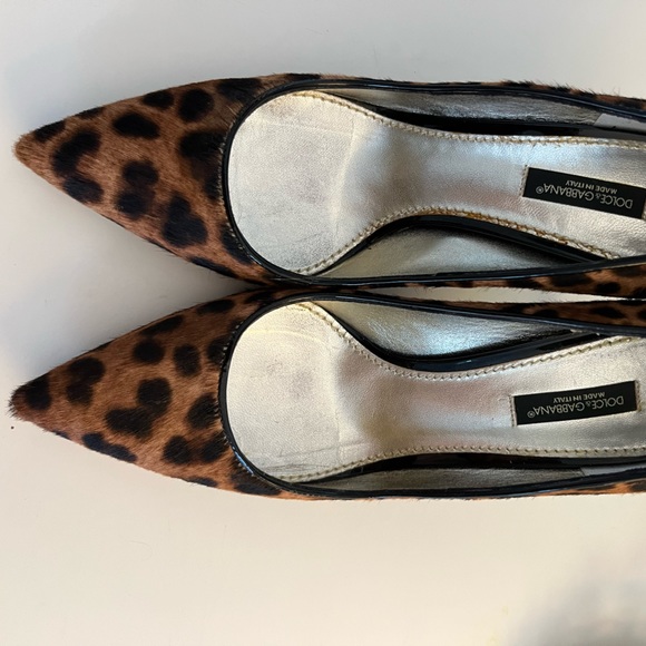 Dolce & Gabbana Leopard Pony Pumps - Picture 4 of 11